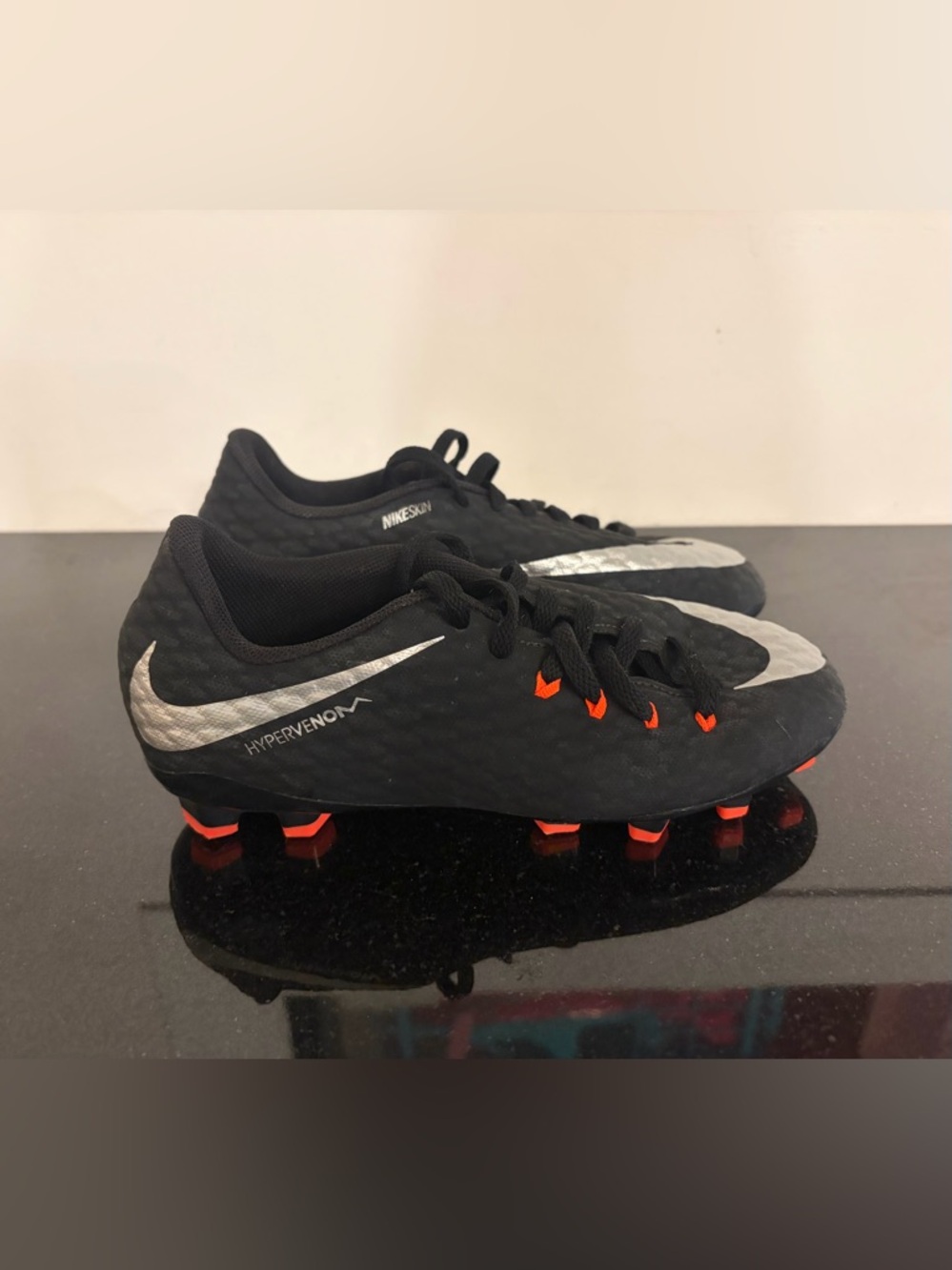 Nike Hypervenom Soccer Cleats - 2Y